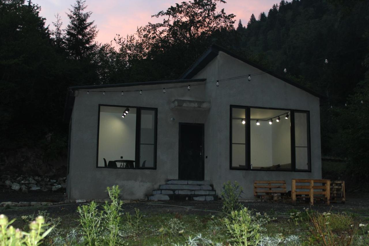 Cozy House In The Forest Borjomi Exterior foto