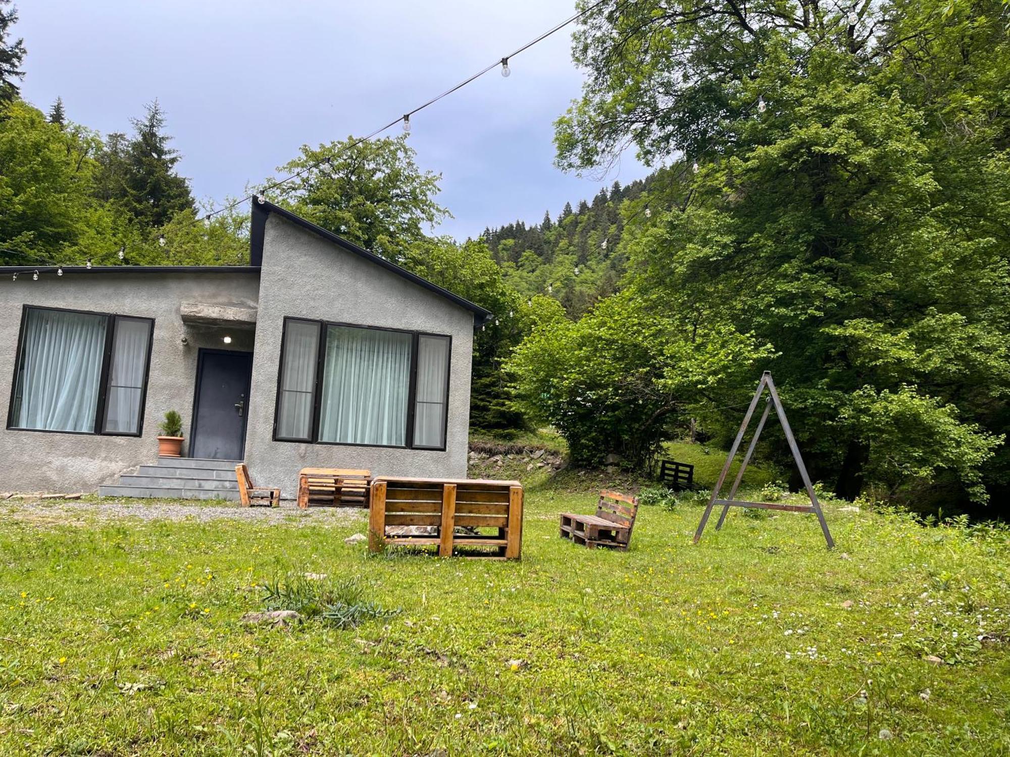 Cozy House In The Forest Borjomi Exterior foto
